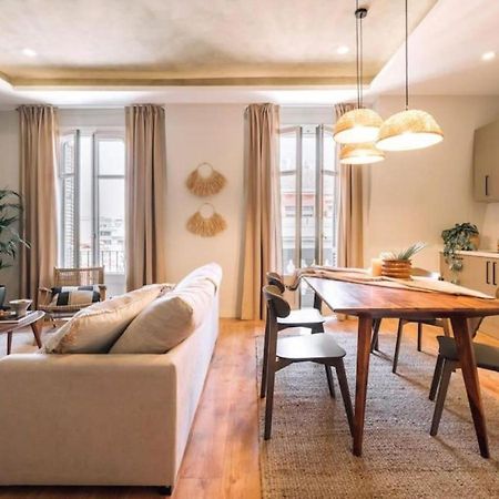 Salonga - 1 Bedroom And Balcony In Eixample Esquerra Barcelona Luaran gambar