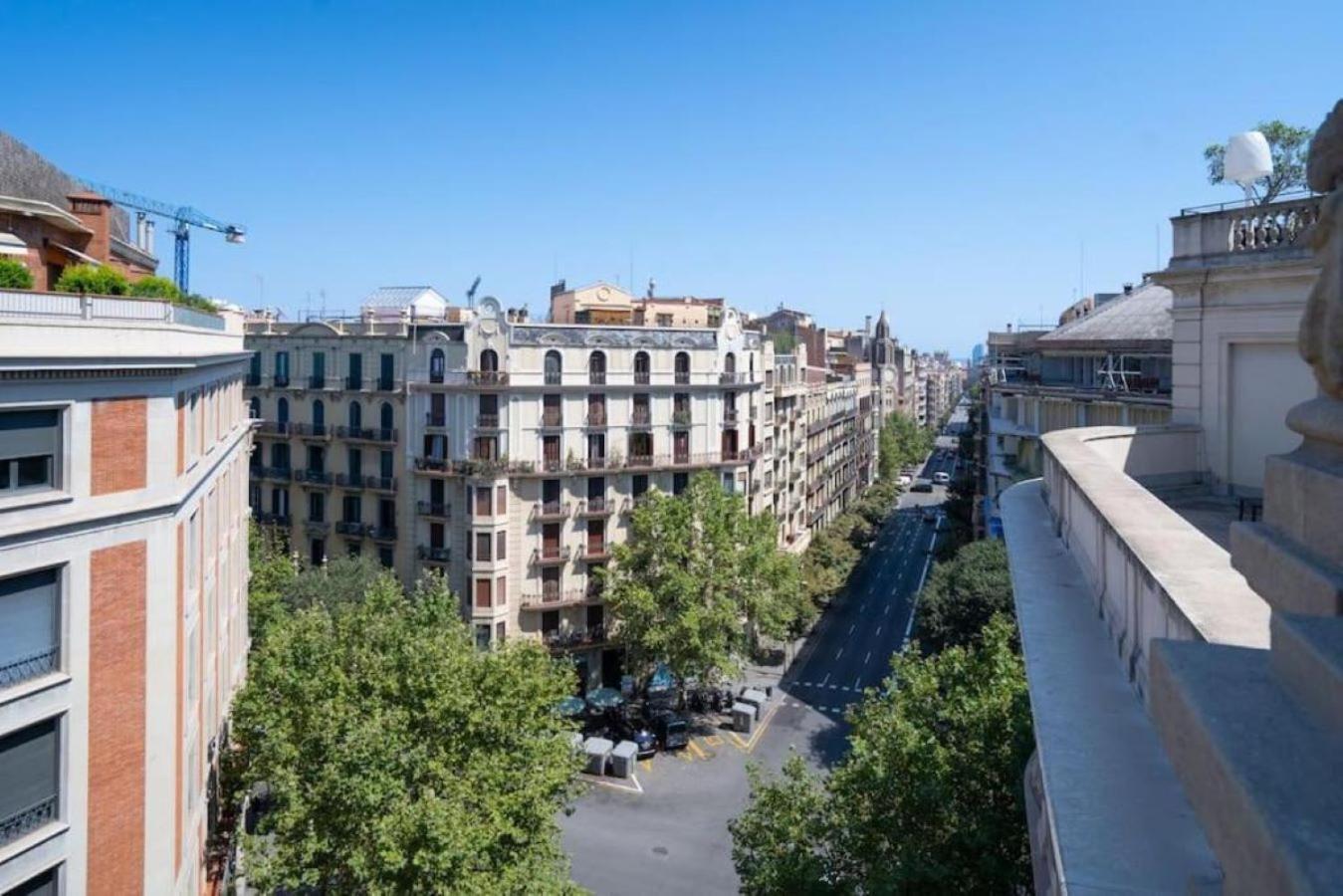 Salonga - 1 Bedroom And Balcony In Eixample Esquerra Barcelona Luaran gambar